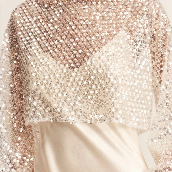 NWT Shona Joy Asteri Long Sleeve Sequin Crop Top in Silver Sz 0 - Picture 9 of 14